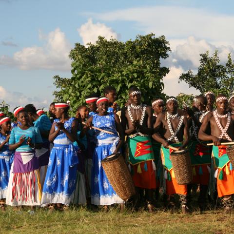 Intore dancers